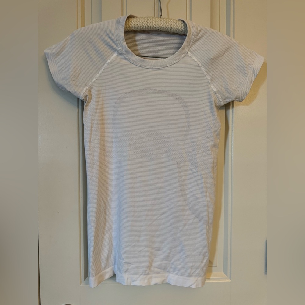 Lululemon white swiftly